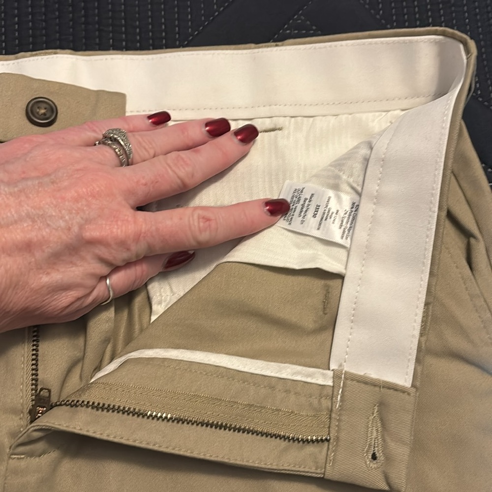 COPY - Mens Khaki Pants Men’s 33/30 size - Picture 2 of 5